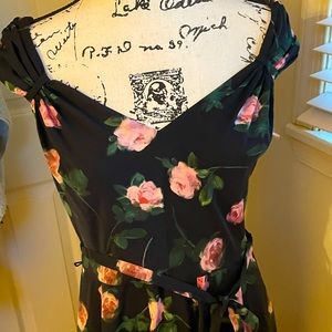 Gal Meets Glam black floral midi dress, size 6